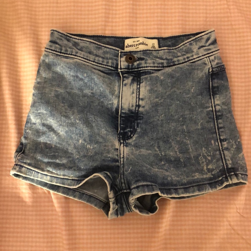 Abercrombie Kids: High waisted shorts